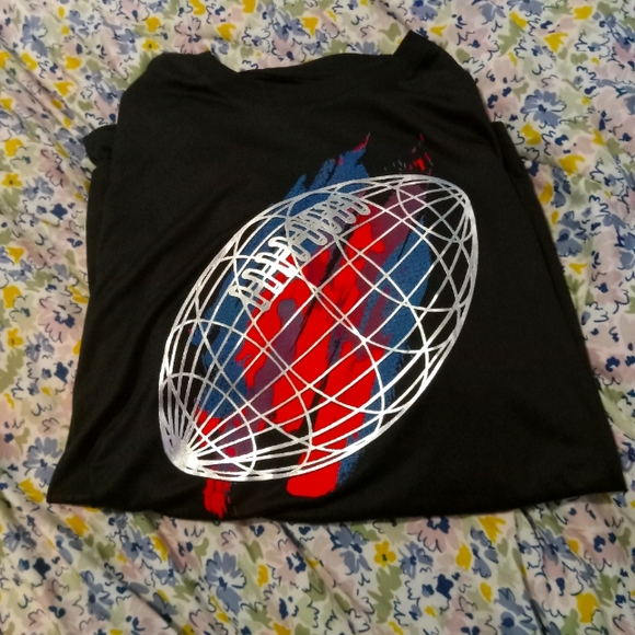 Athletic Works Other - NWT Juniors XL Husky Athletic Works Long-Sleeved Black Top w/ Football Image